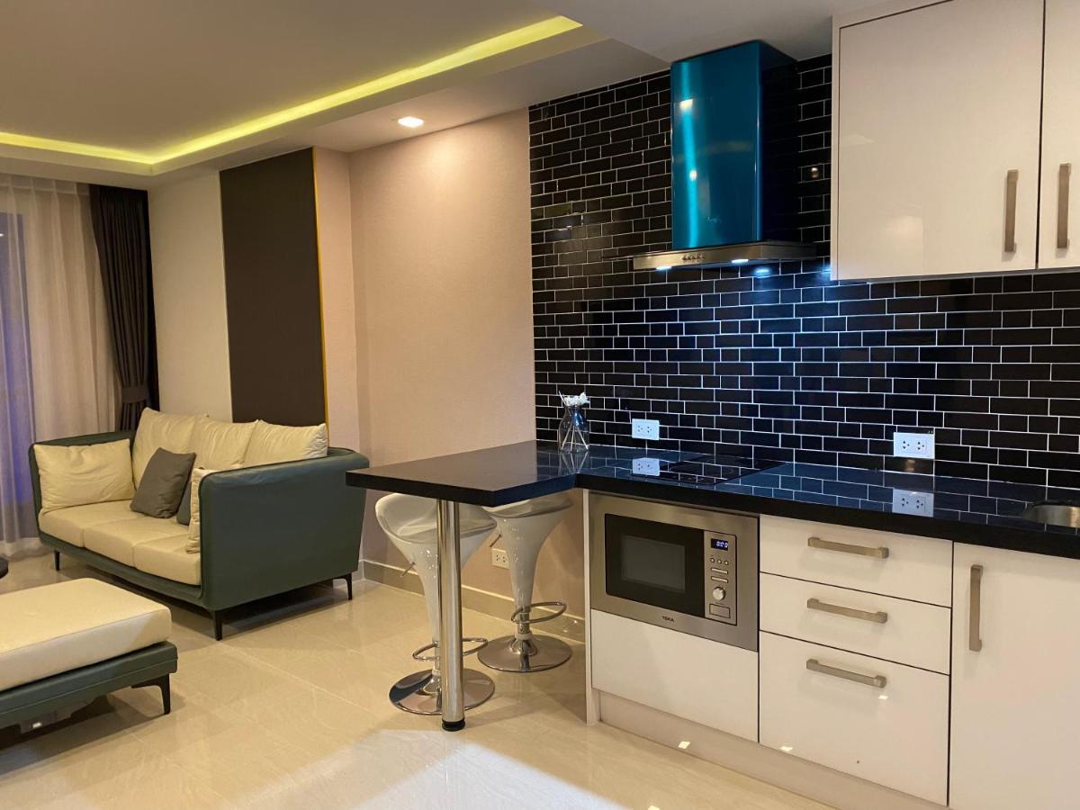 Grand Avenue Condo By Bormon Pattaya Exterior photo