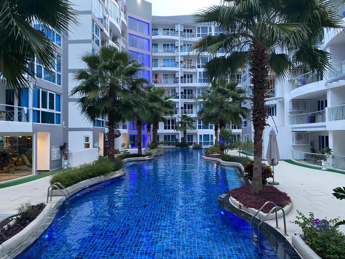 Grand Avenue Condo By Bormon Pattaya Exterior photo