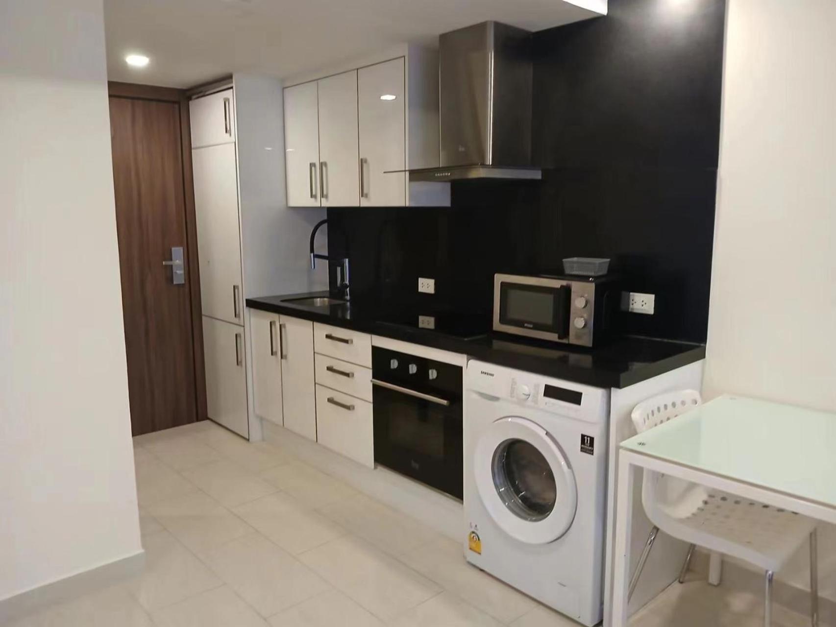 Grand Avenue Condo By Bormon Pattaya Exterior photo
